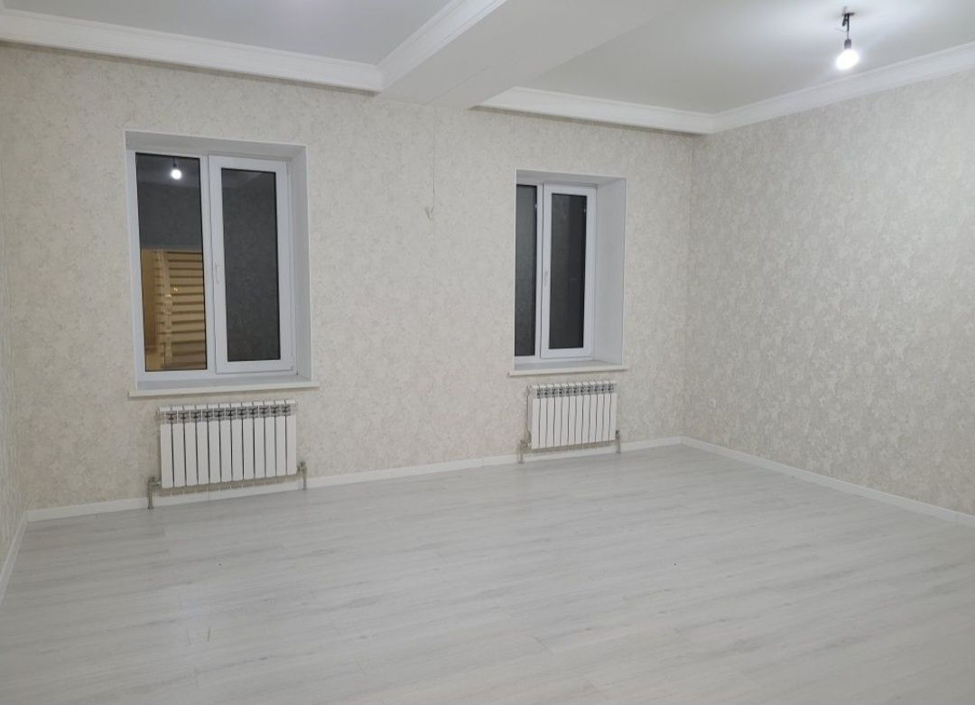 4-комн. (172 м²), Центр - Ш.Муртаза (Ленина), 3 этаж