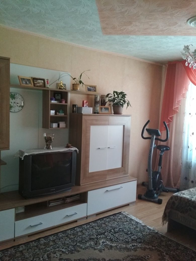 Продам 2 комнатную квартиру на Диспетчерской в рассрочку