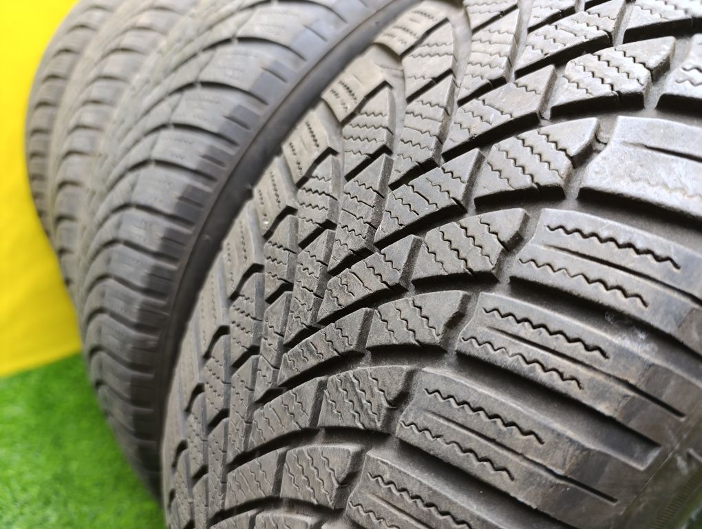 Шины 205/60 R17 Bridgestone комплект.