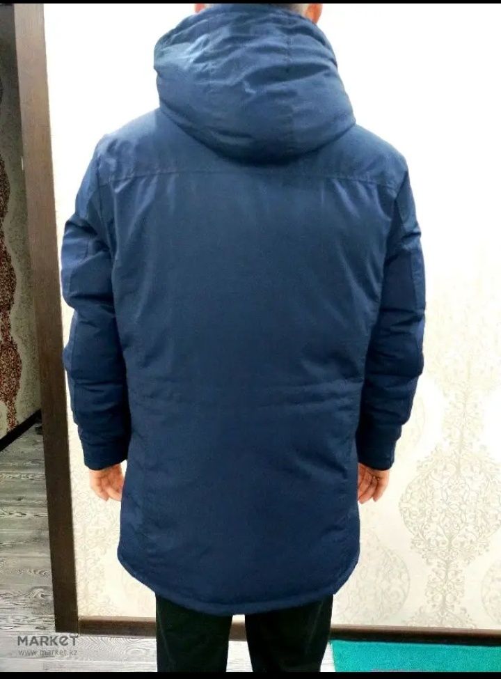Продаю зимнюю куртку
