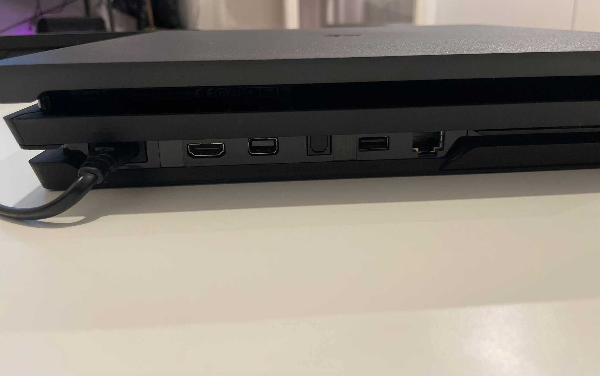 Sony Playstation 4 PRO 1TB