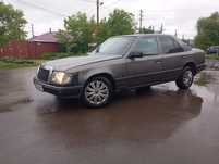 Продам Mercedes 124