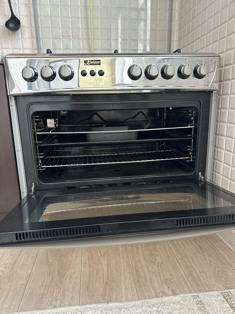 Газ Плита Kaizer 5 комфортка.