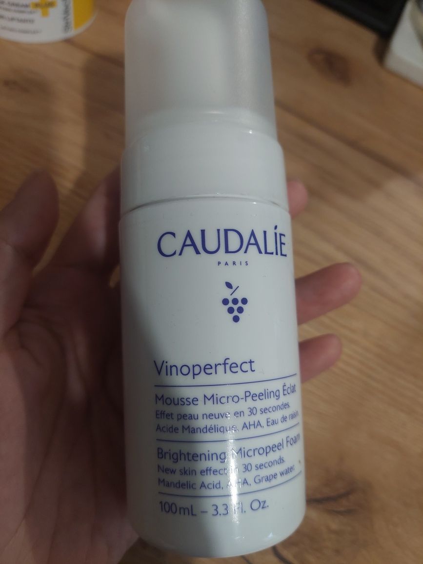 Caudalie Очищающий Муcс c Эффектом Микропилинга для Сияния
