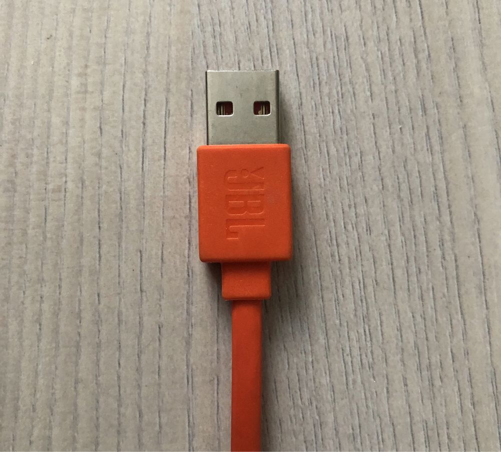 Кабель JBL USB-microUSB