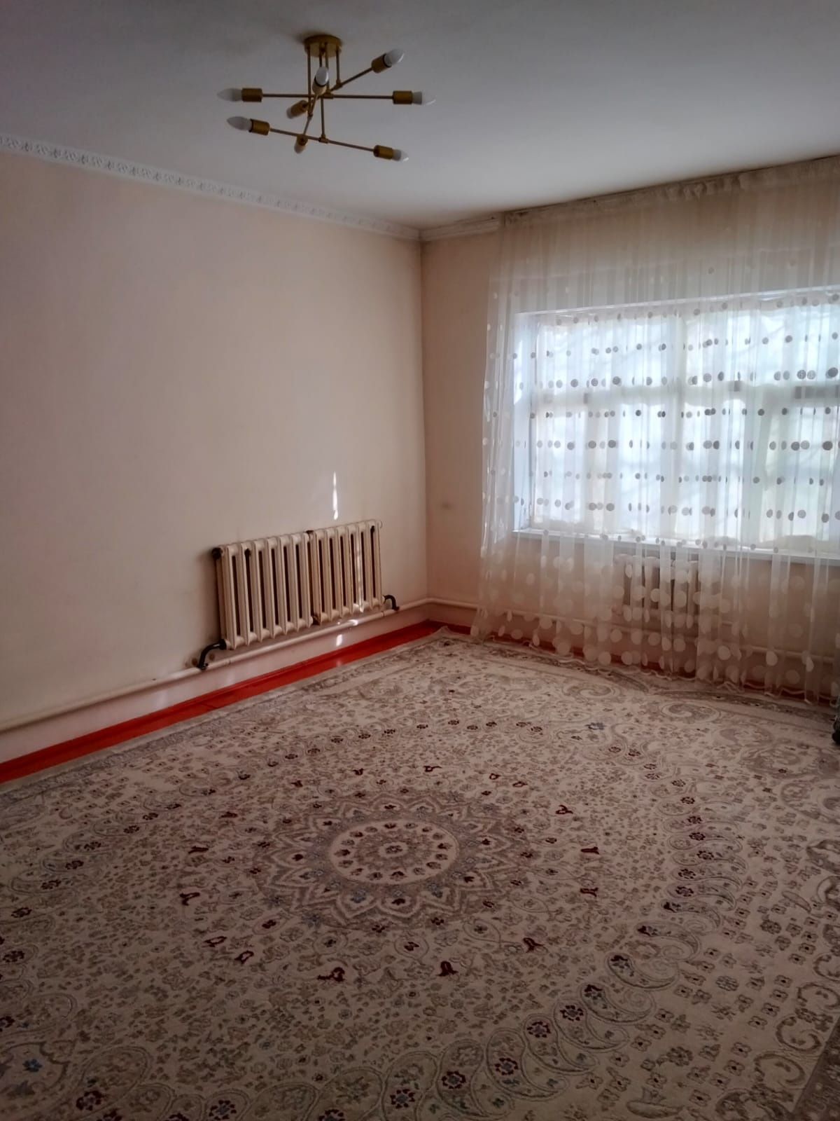 Үй сатылады. Дом продаётся