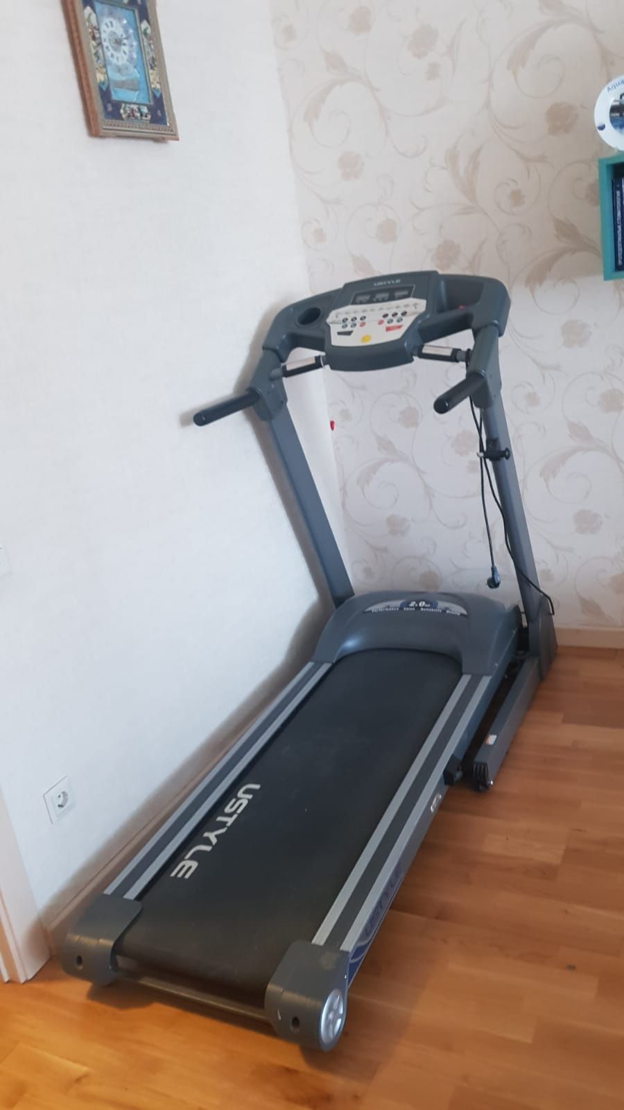 USTYLE Беговая дорожка