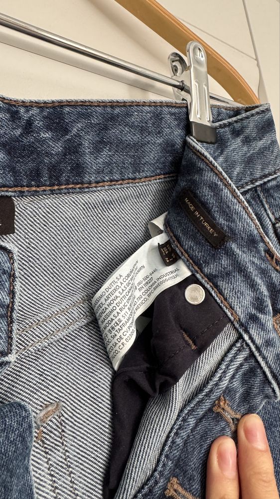 Джинсовые брюки от Massimo Dutti