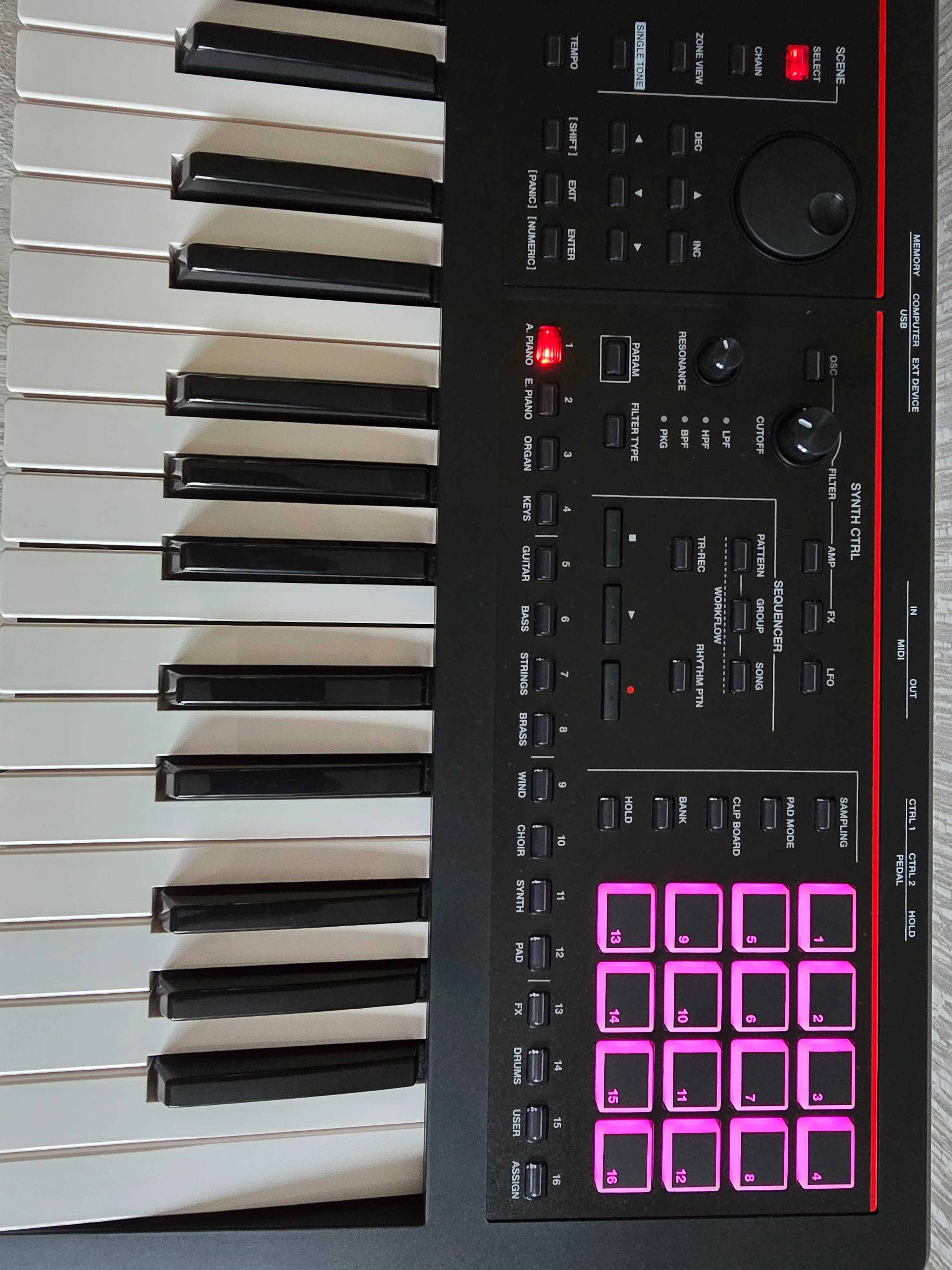 Roland Fantom 06