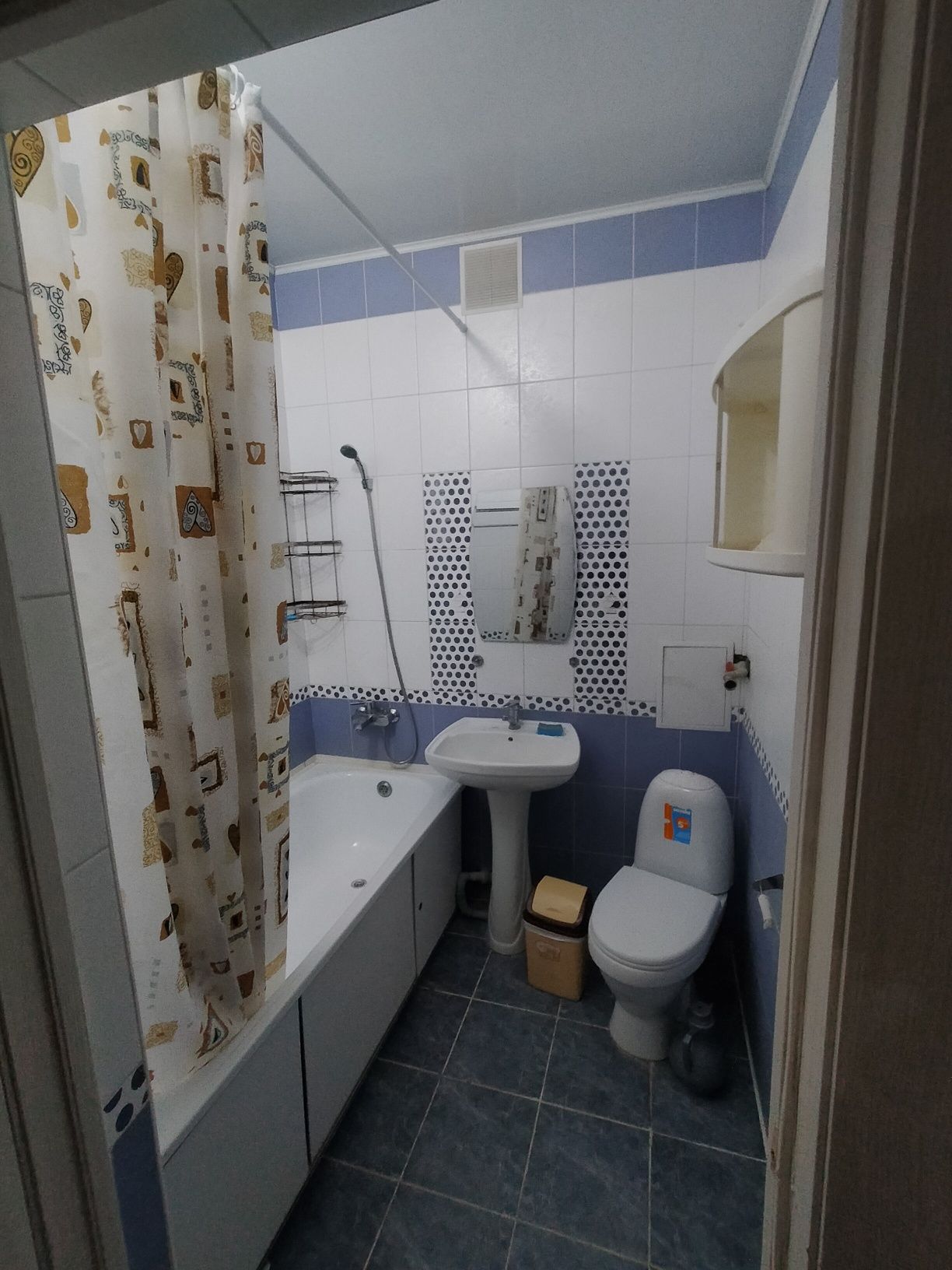 Алмагул 2 комната