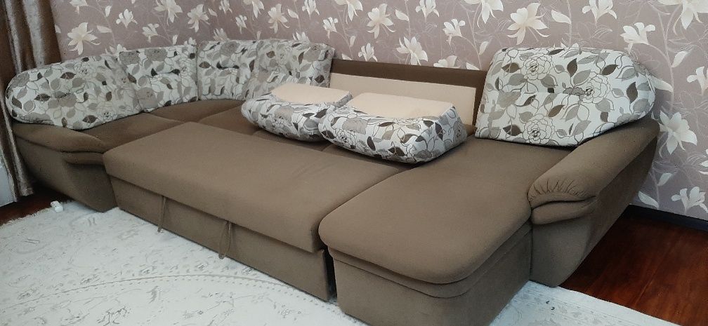 Мягкий уголок,диван раскладной