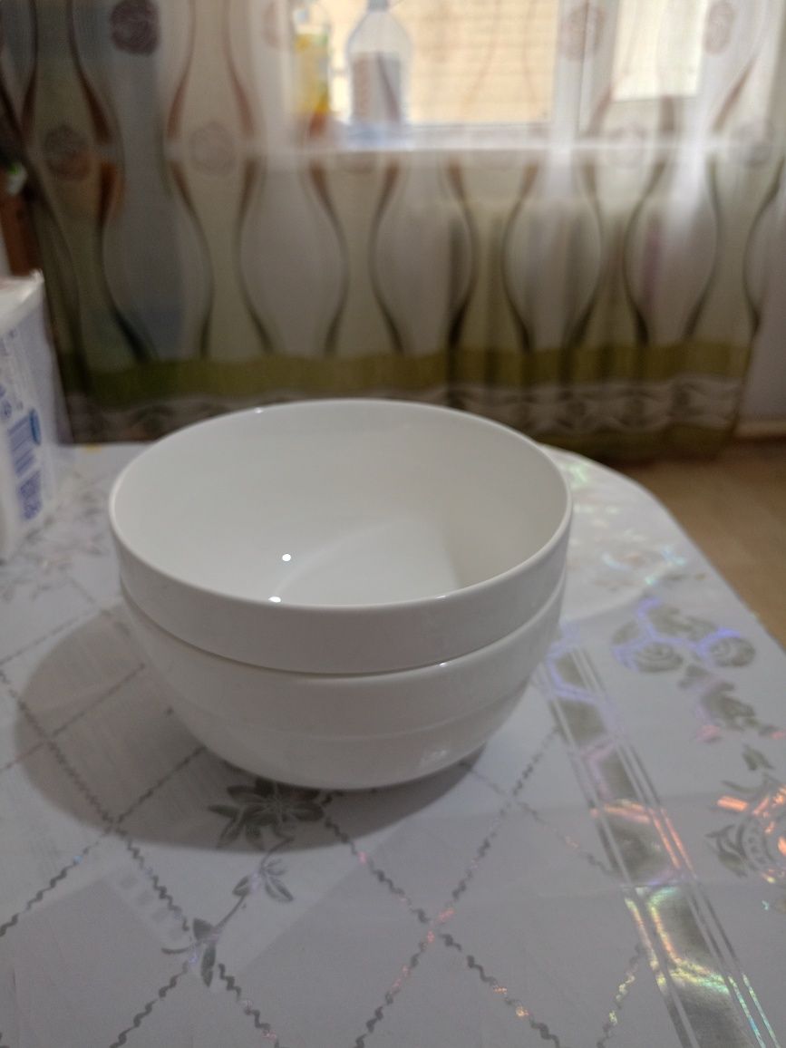Продам суповые чашки новые.