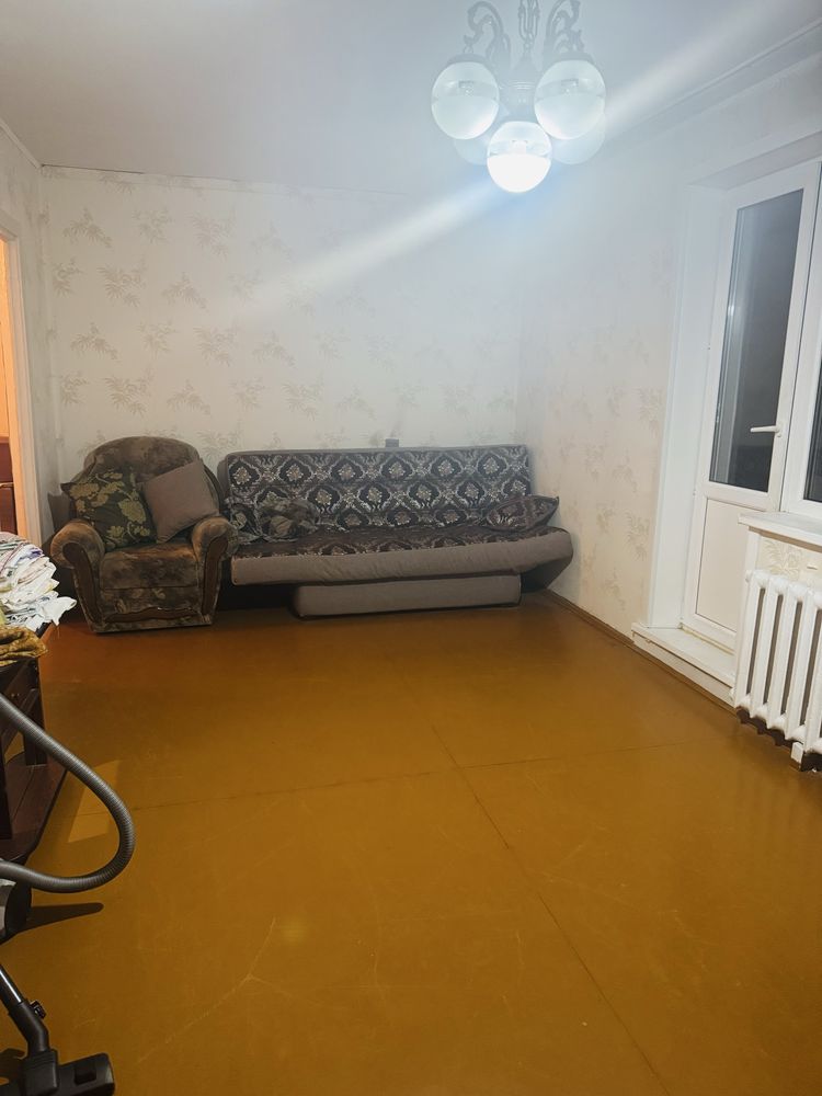 Сдам 2 комнатную квартиру