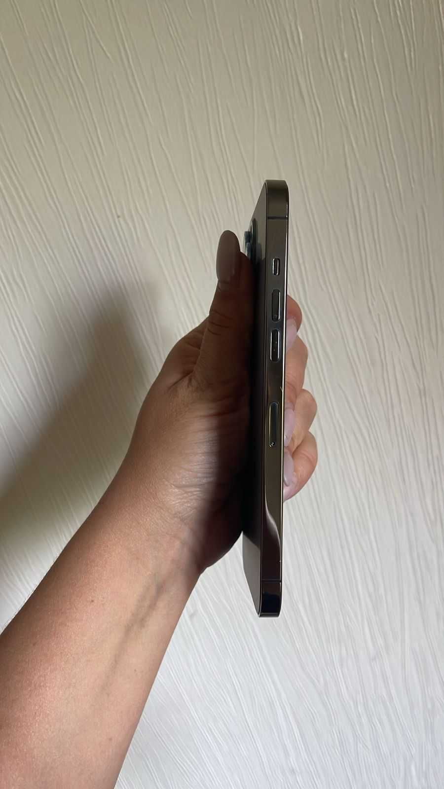 Iphone 12 Pro Max nano-SIM и eSIM