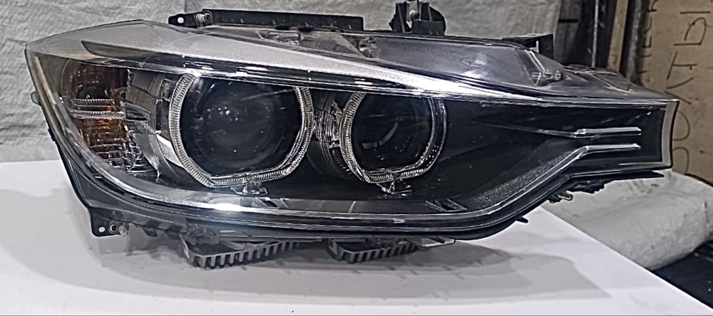 Фары БМВ F30 F31.