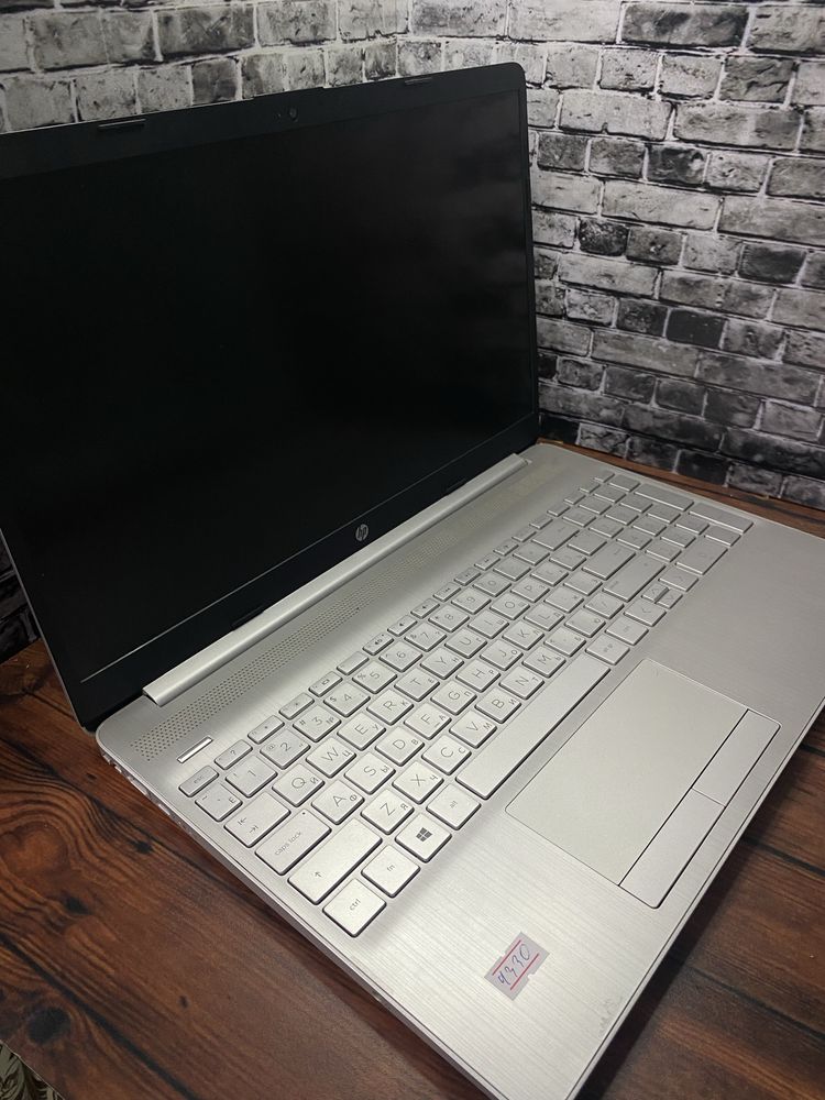 Ноутбук HP Laptop