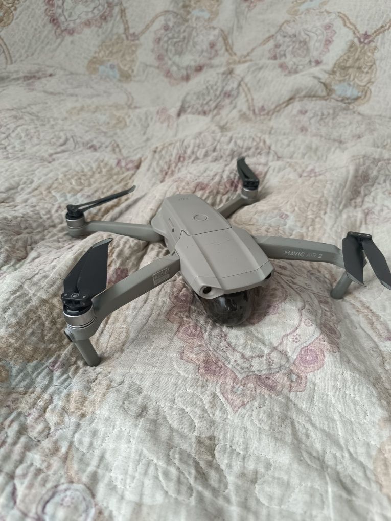 Продам DJI Mavic Air 2