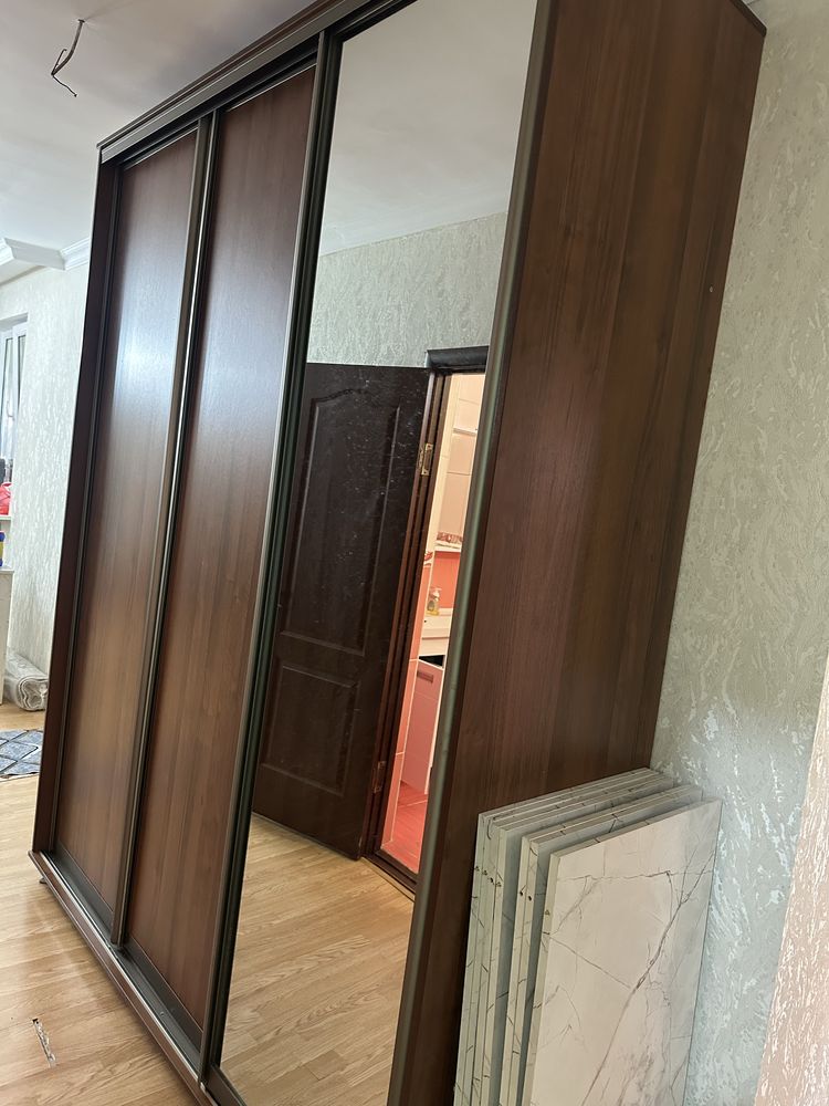 Продам шкаф в хорошем состоянии