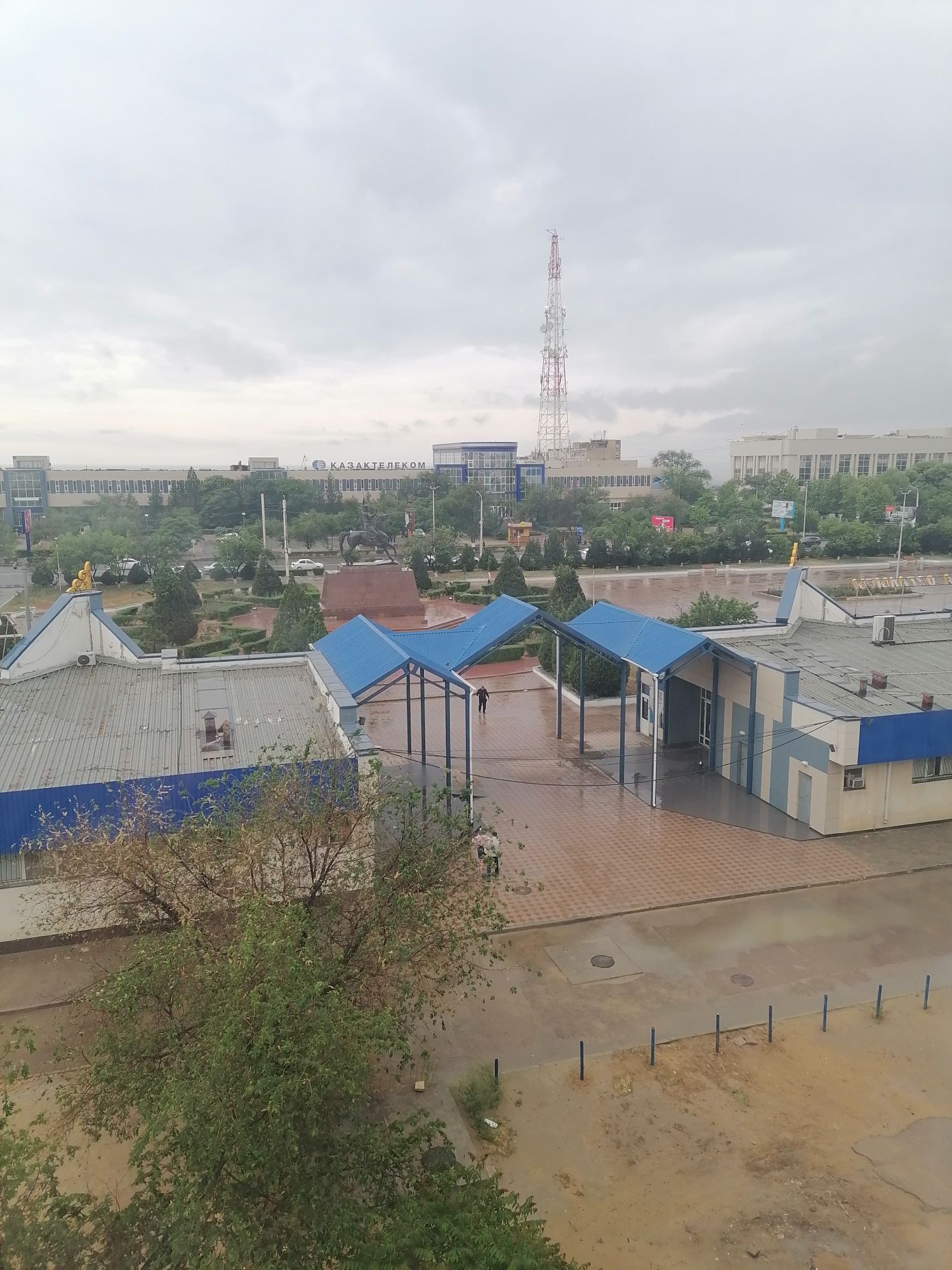Продаётся 2 комнатная квартира, без перепланировки, с приватизацией.