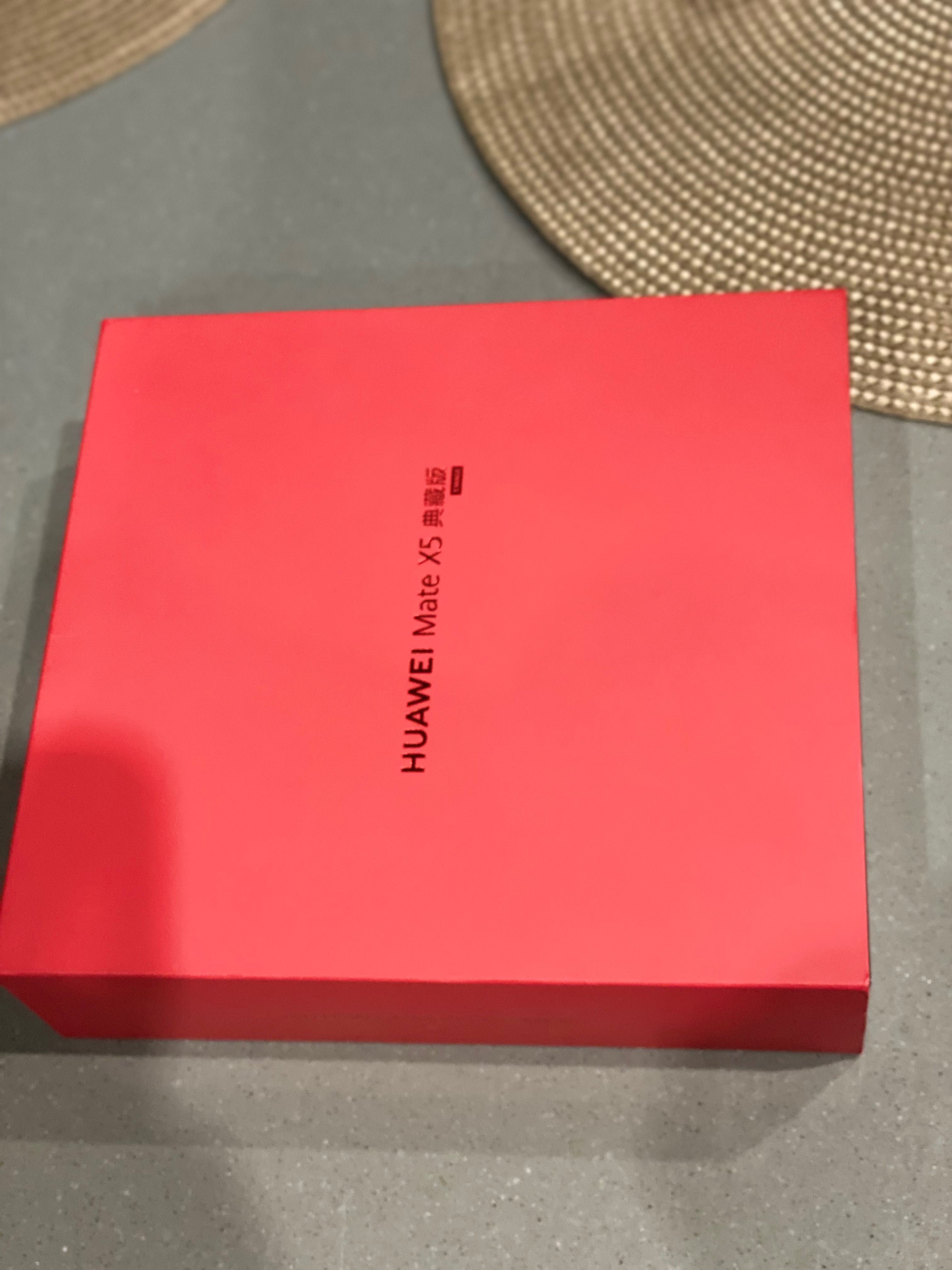 Huawei Mate X5 16/512 ГБ фиолетовый