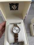 Продам часы Anne Klein