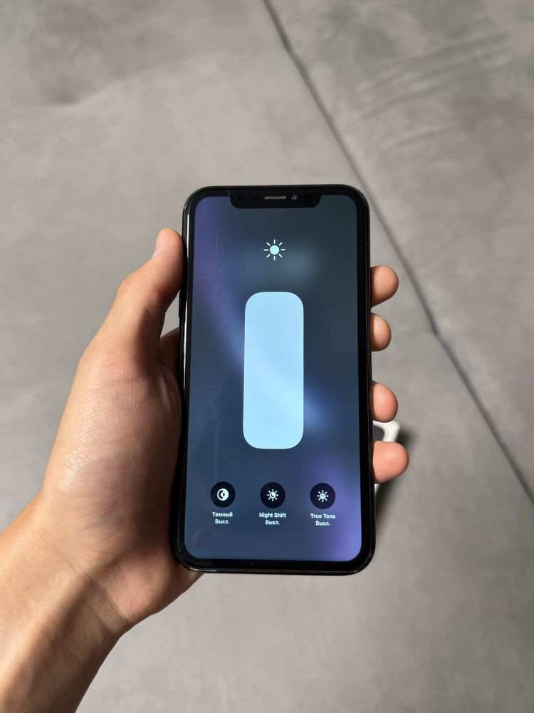 iPhone XR 128gb 75%