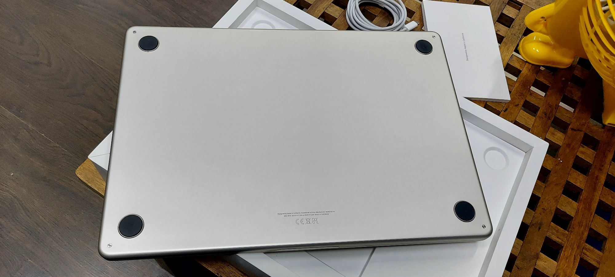 Macbook 15 M3 (mryr3ru/ua)