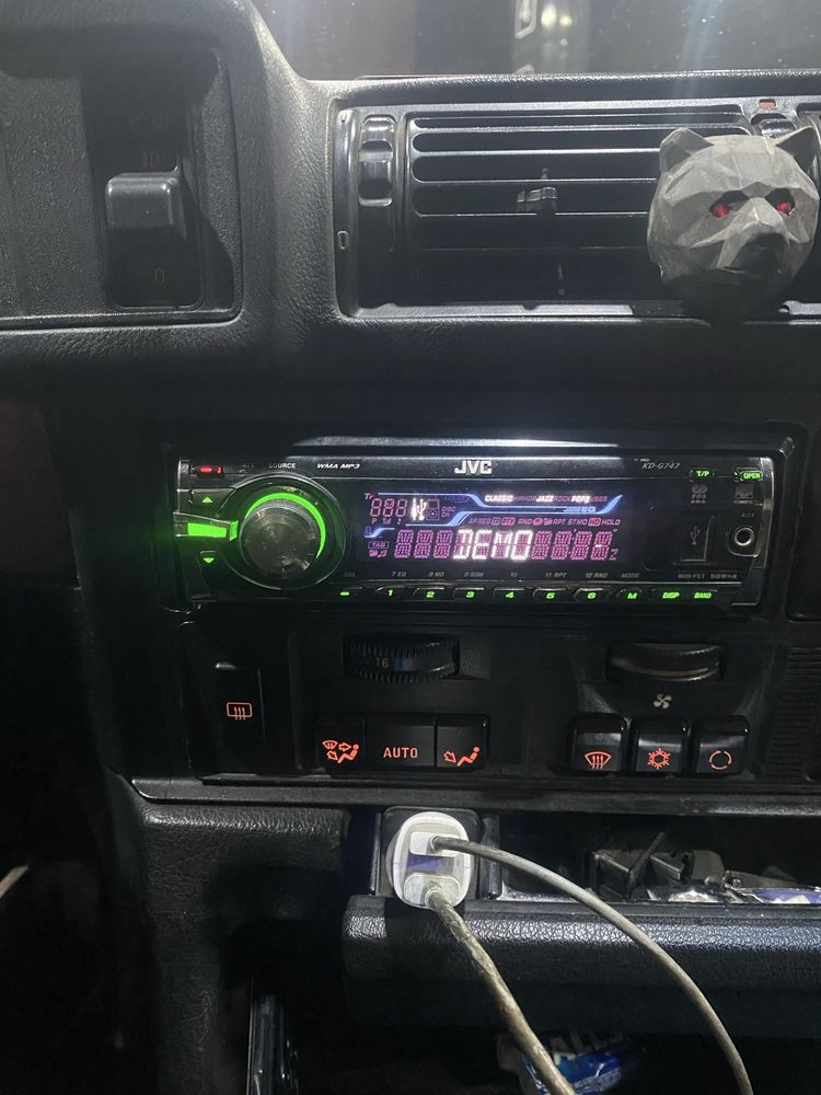Магнитола JVC продаю