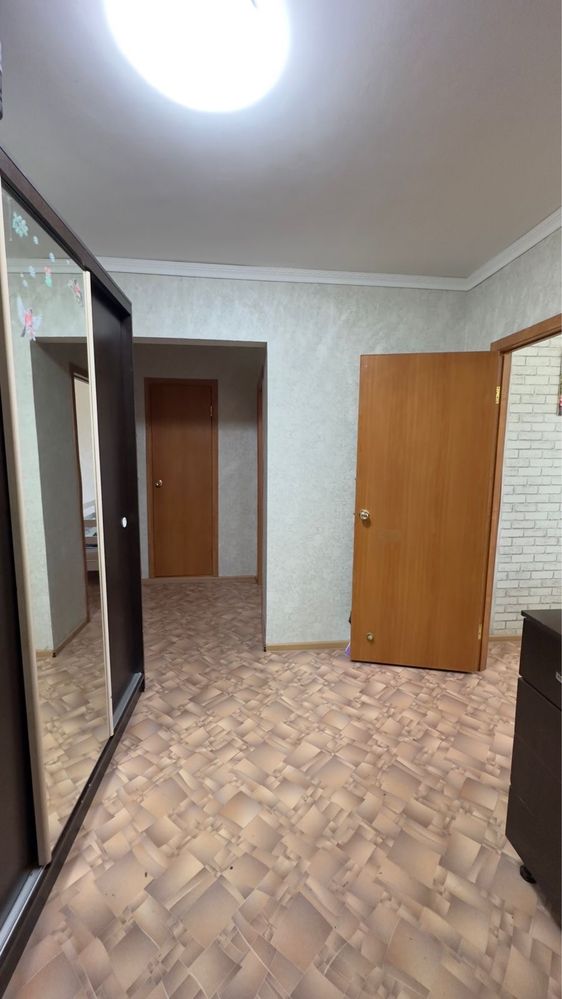 Продается 2 х комнатная квартира У/П