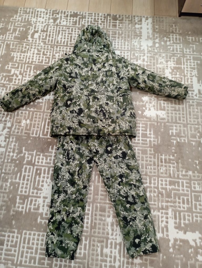 Зимний рыболовный костюм