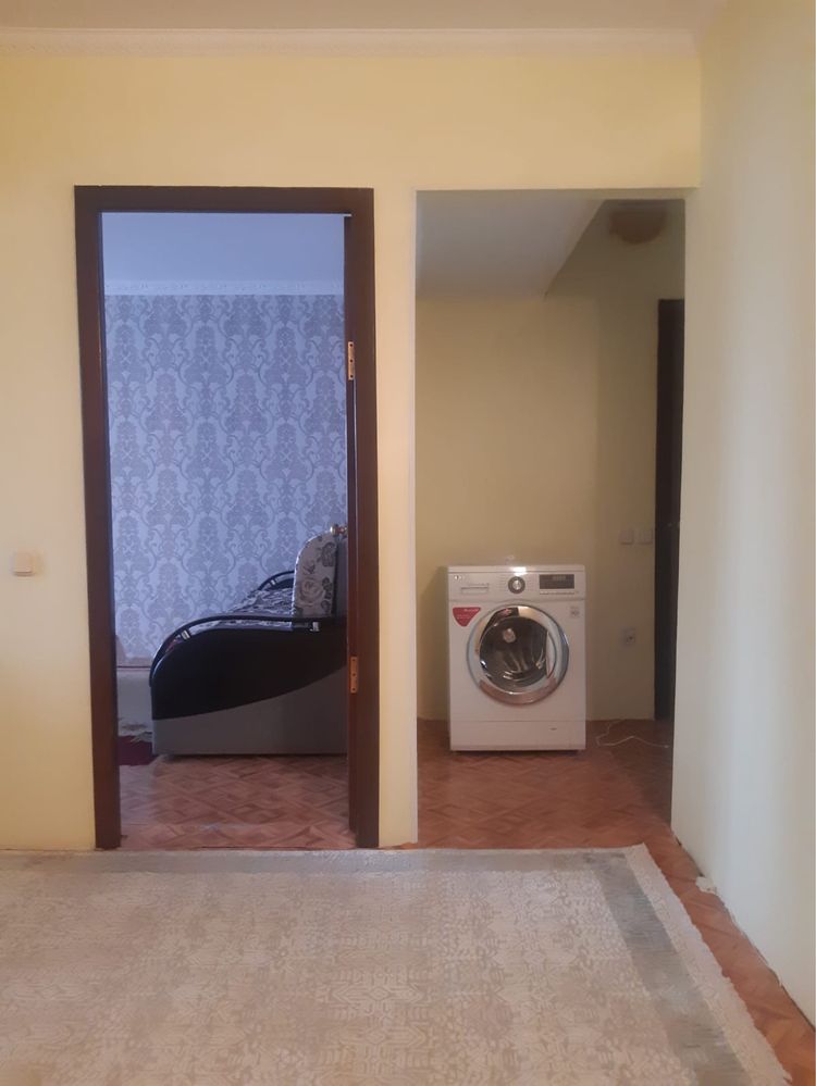 Продается 2-комн. квартира Молодежный 15