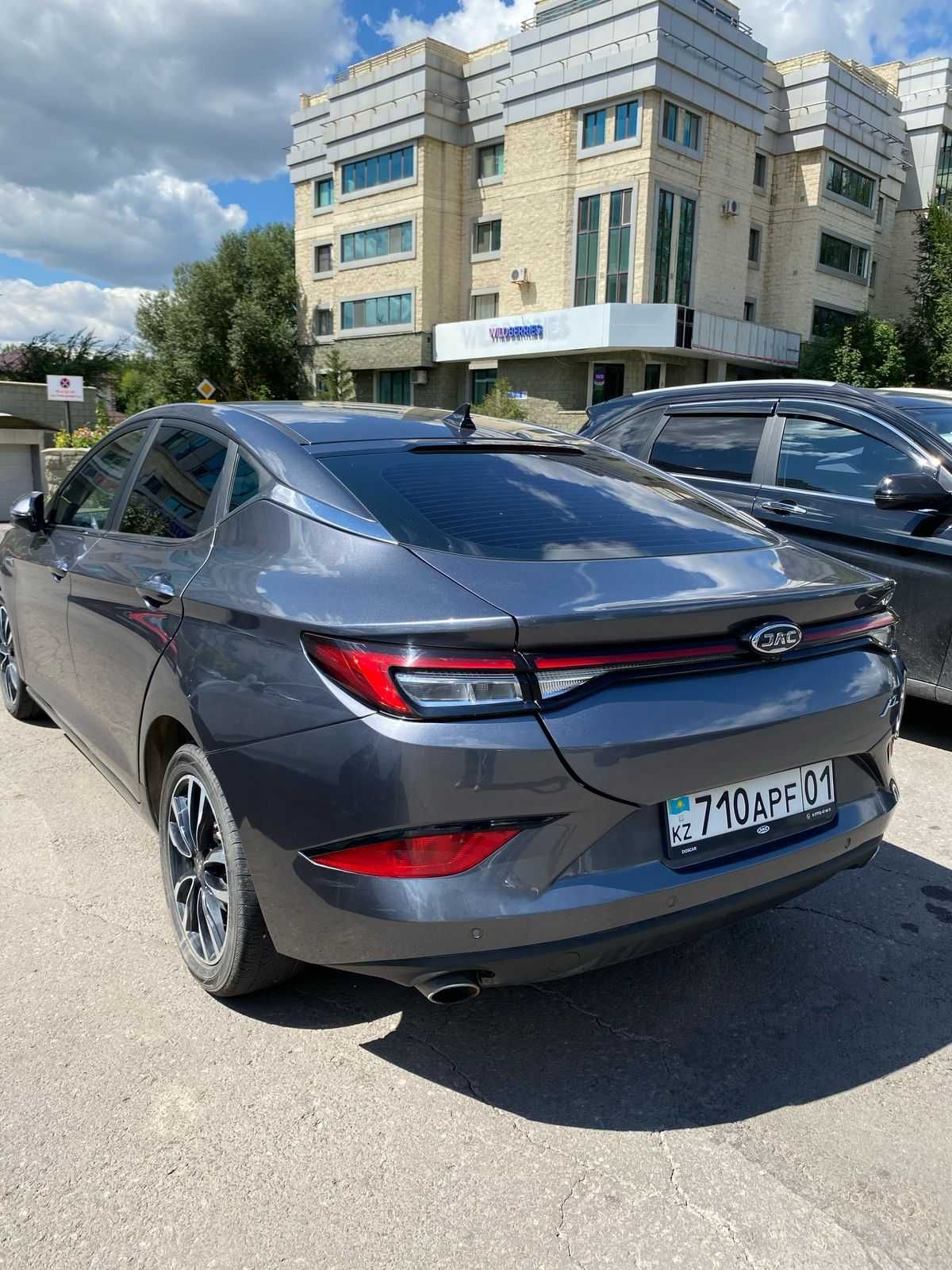 Работа на JAC J7 в такси Такси,аренда,работа,заработок,авто,акша