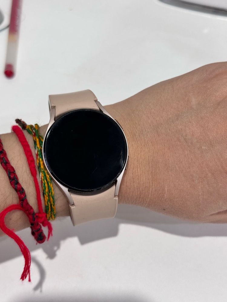 Часы samsung galaxy watch 4