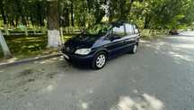 Опель Зафира год 2003.автомат каробка. Объем 1.8 куб.