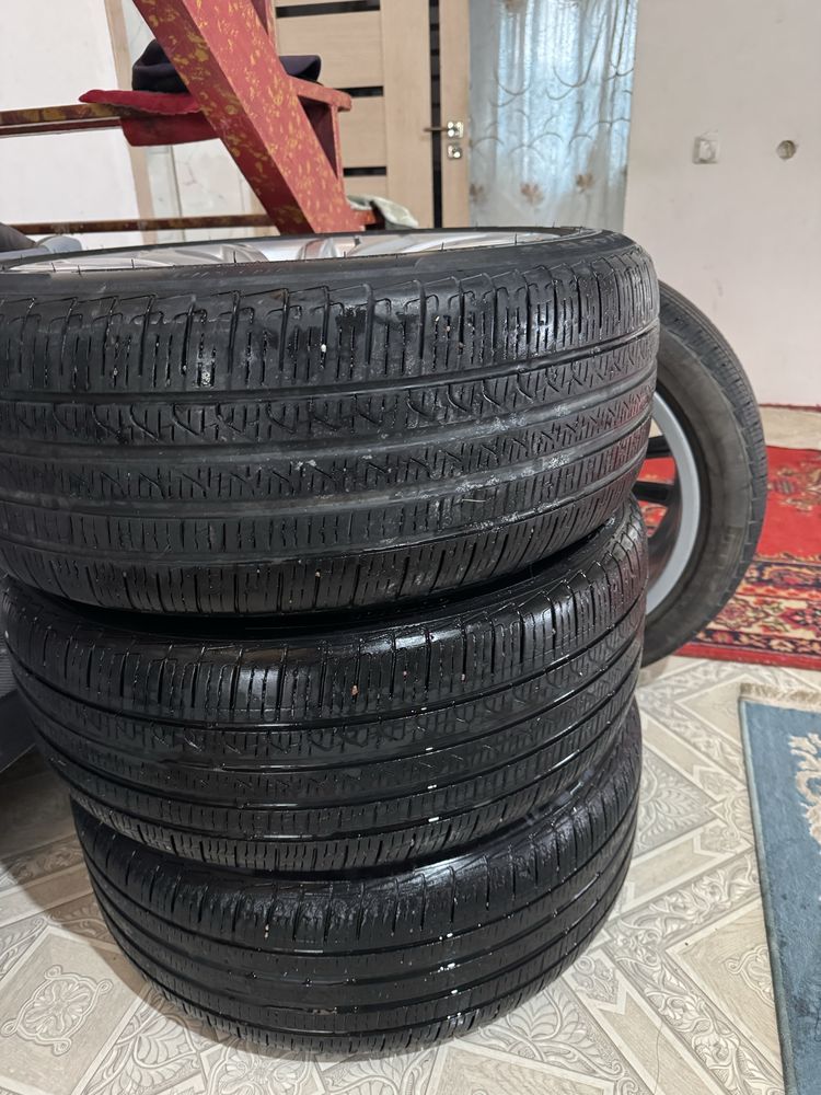 Диски для BMW с шинами от Pirelli. Оригинал,