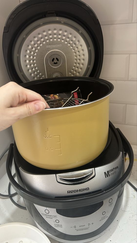 Продам мультиварку