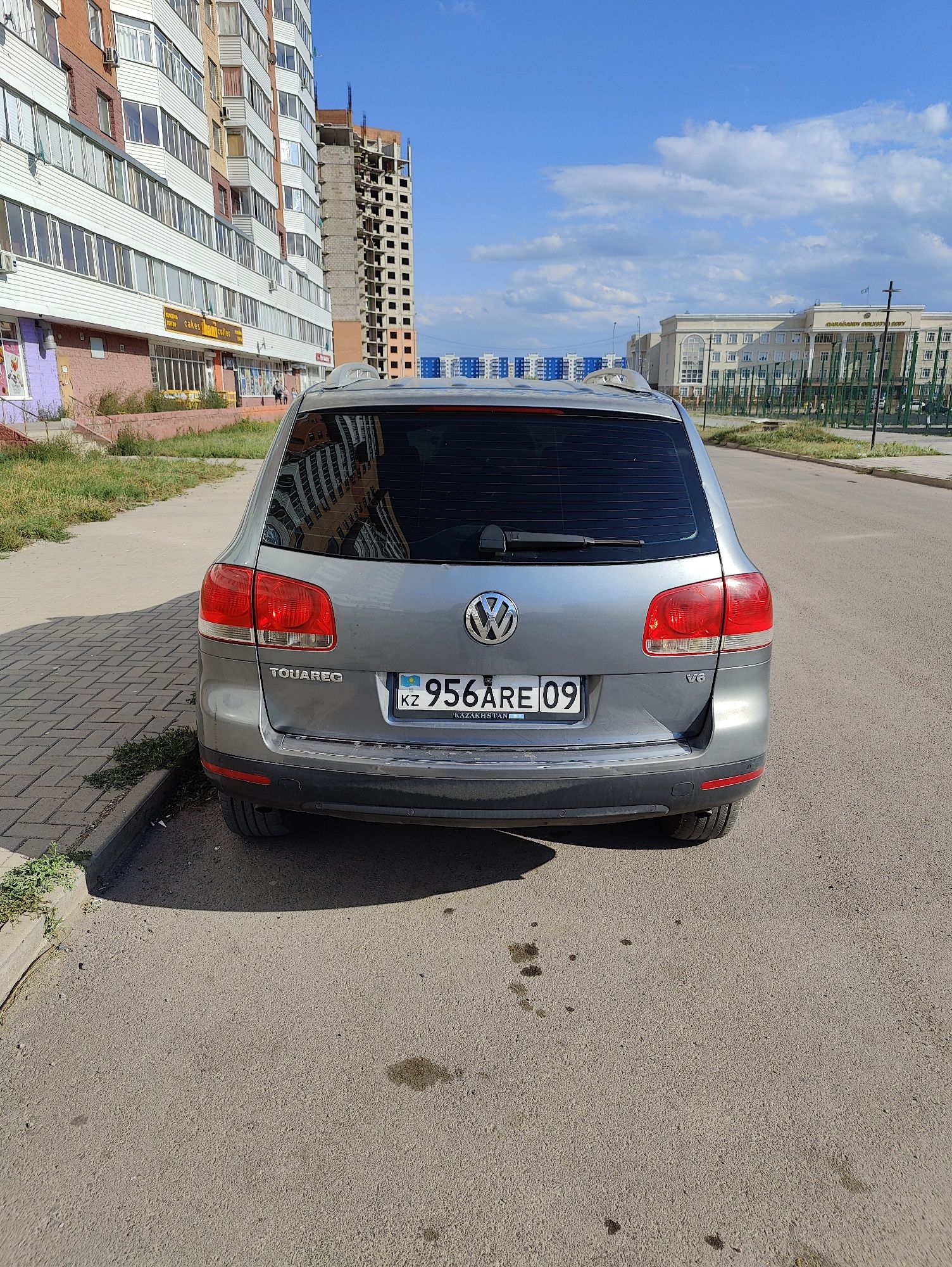 Volkswagen Touareg 2005 г. 1-поколение