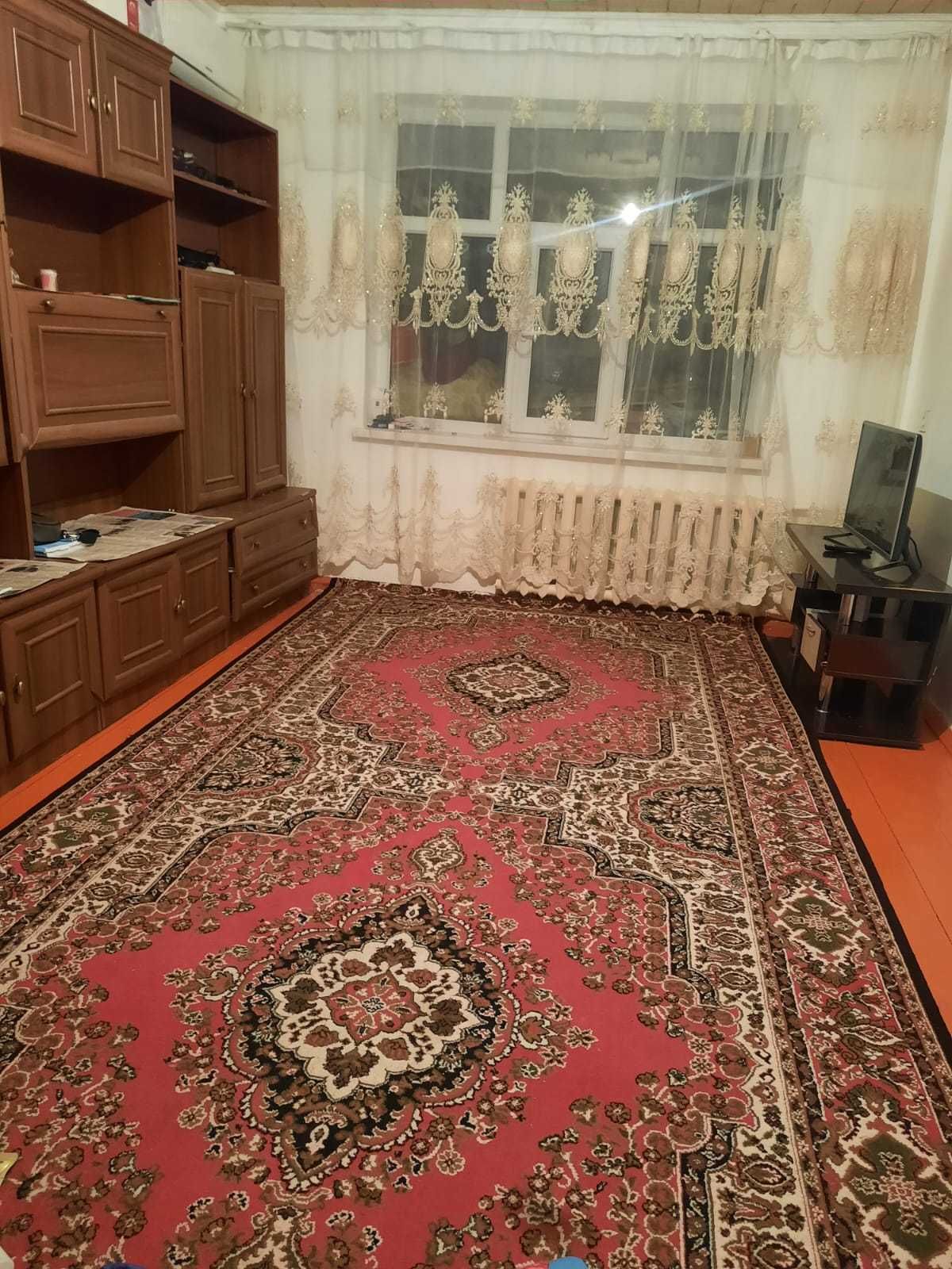 Жақсы жағдайдағы 2 бөлмелі пәтер сатылады