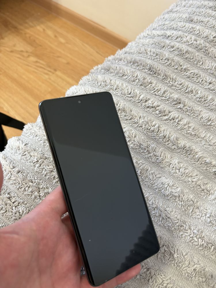 Продам oppo reno 11 5G 256gb