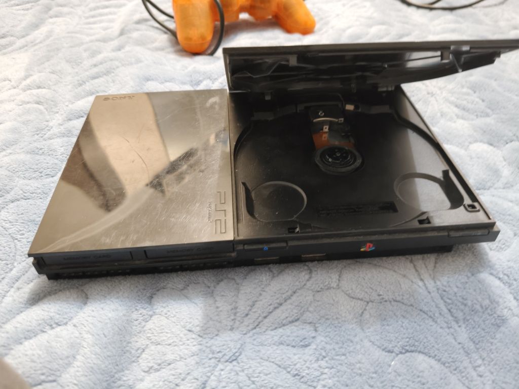 Playstation 2 Работает!