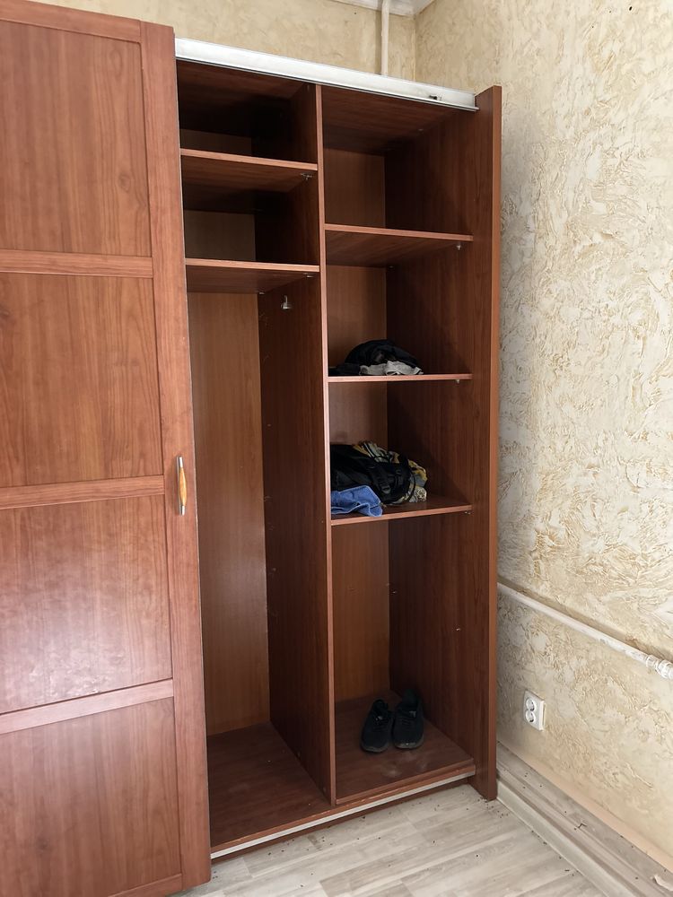 Мебель для вещи двери раздвежные