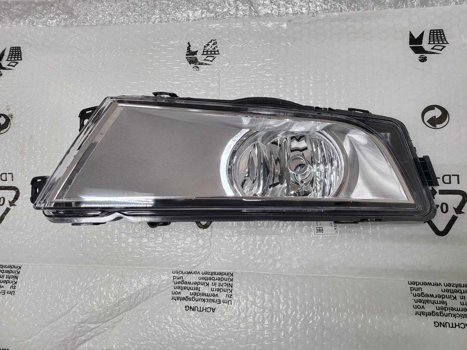 Противотуманка ПТФ Skoda OCTAVIA A7