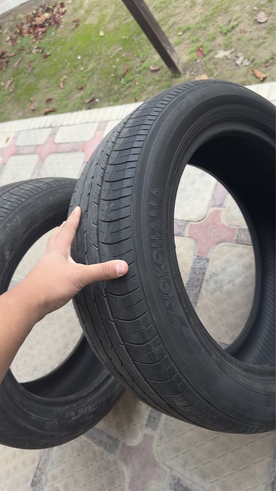 Yokohama 215/55/r17