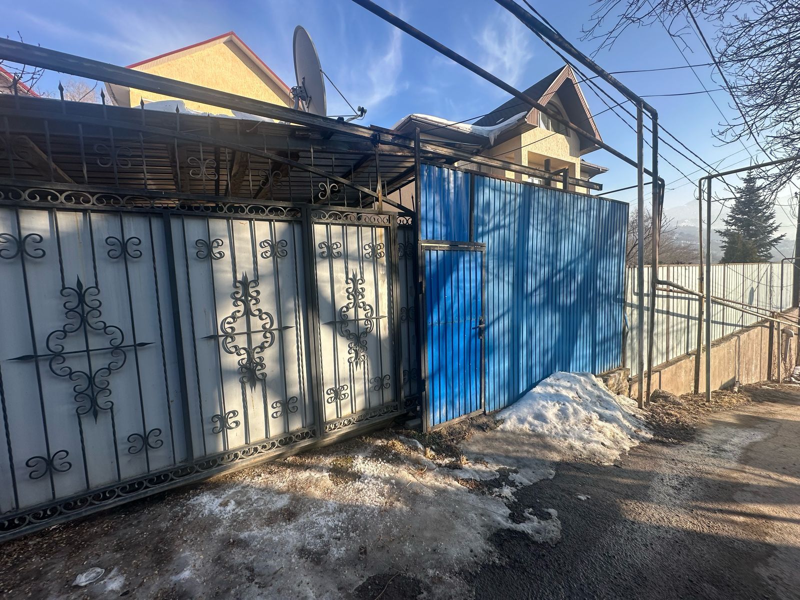 Продам ворота откатные (тяжёлые)