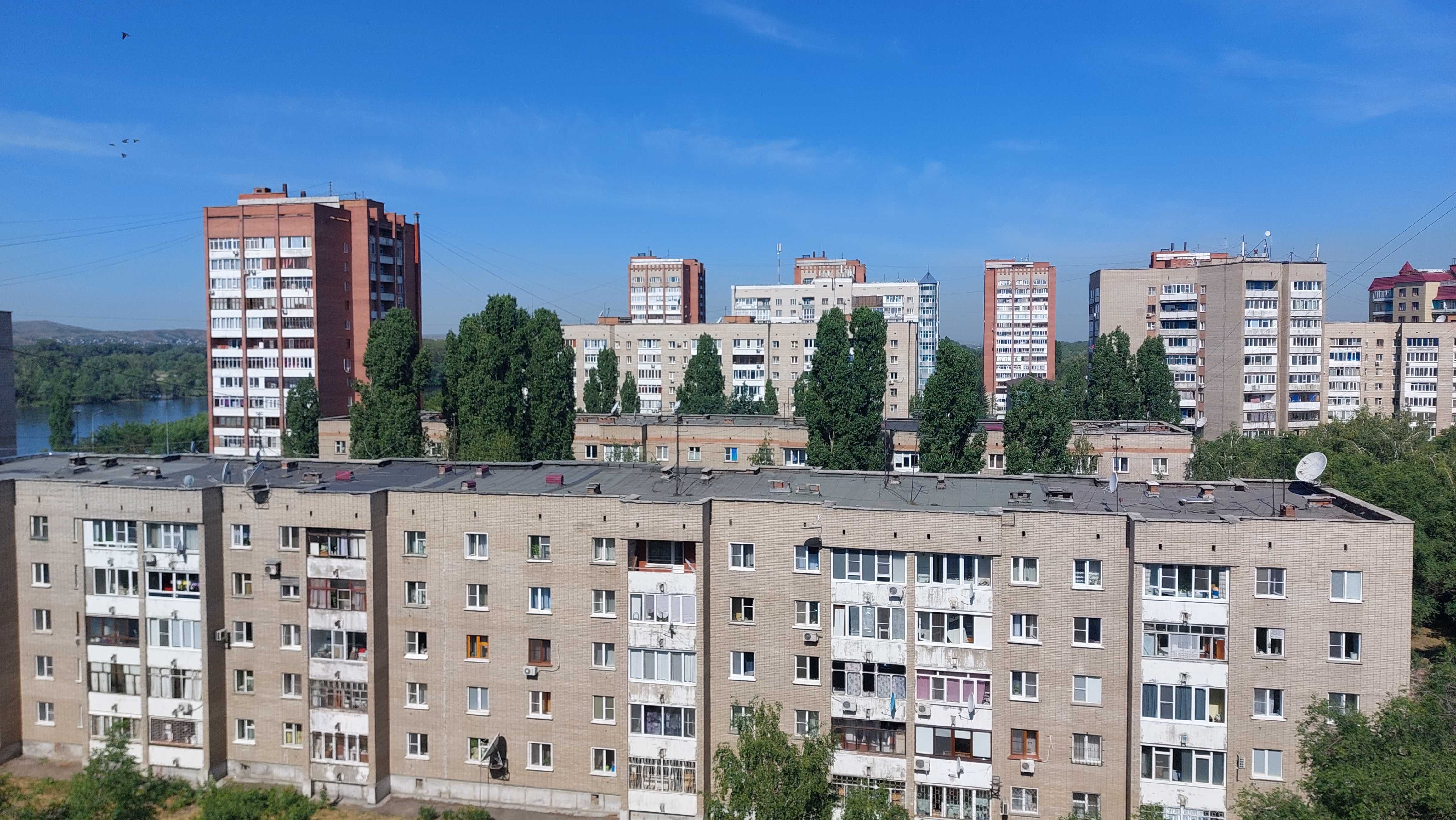 Продается 3-х комнатная квартира  в районе Стрелка