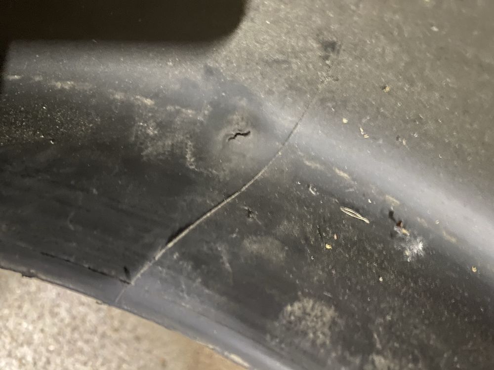 Одна летняя шина 275/35/19 275/35R19 Michelin.