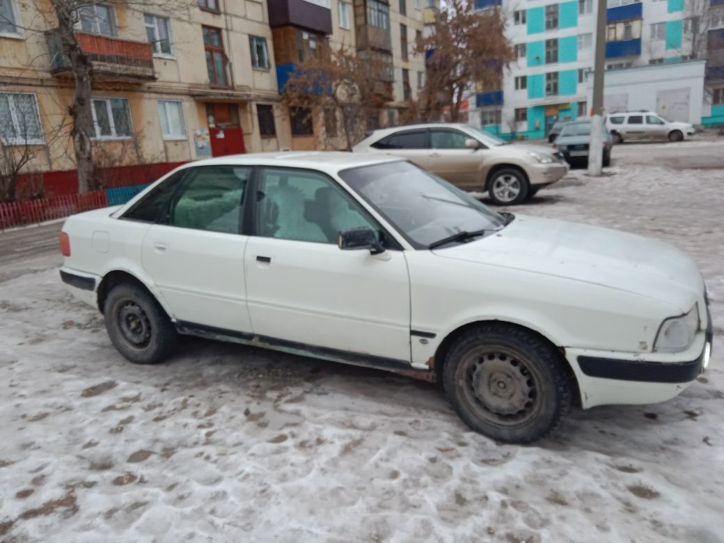 Ауди 80 Б4 2х литровая