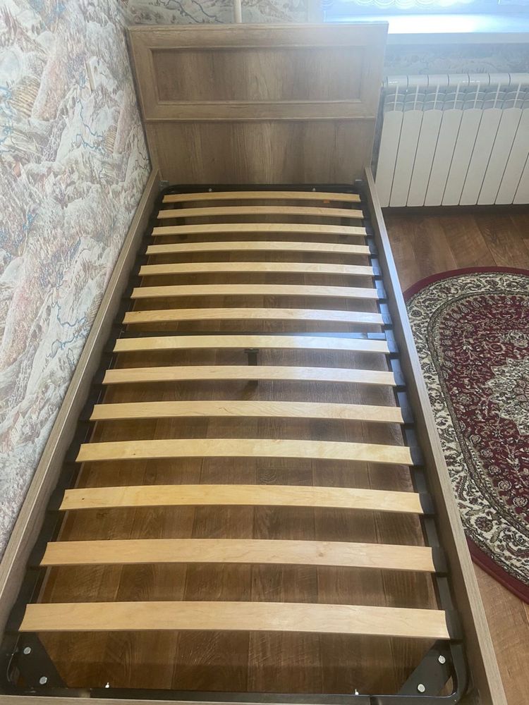 Продам кровать