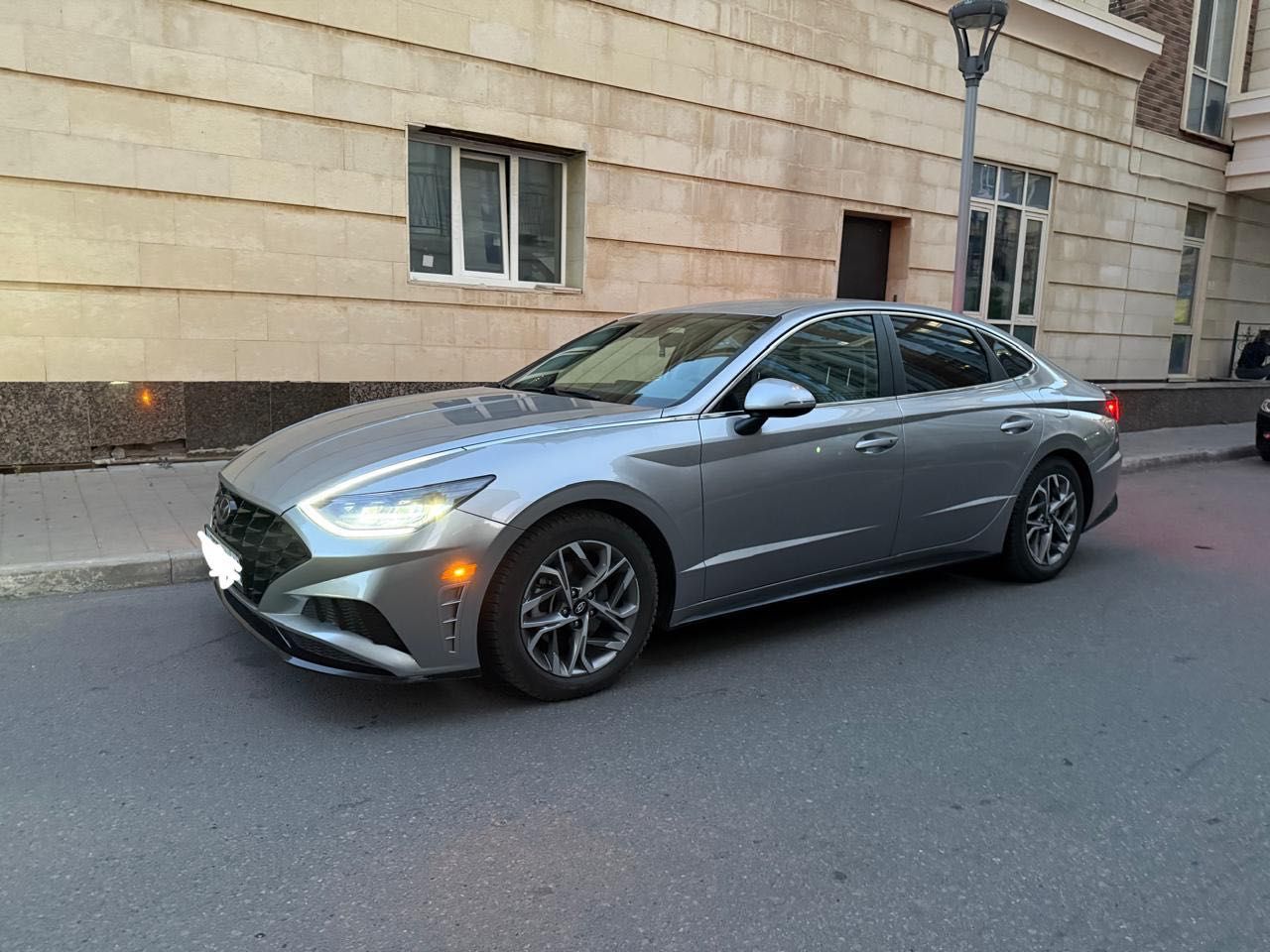 Авто в Аренду Hyundai Sonata