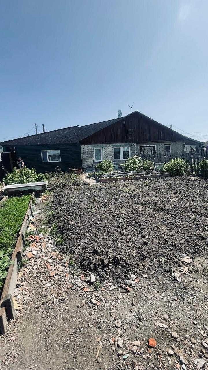 3-х комн квартиру в Рабочем поселке + огород